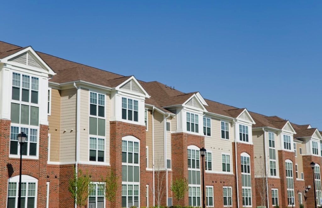 commercial roofing, multifamily roofing in Baton Rouge