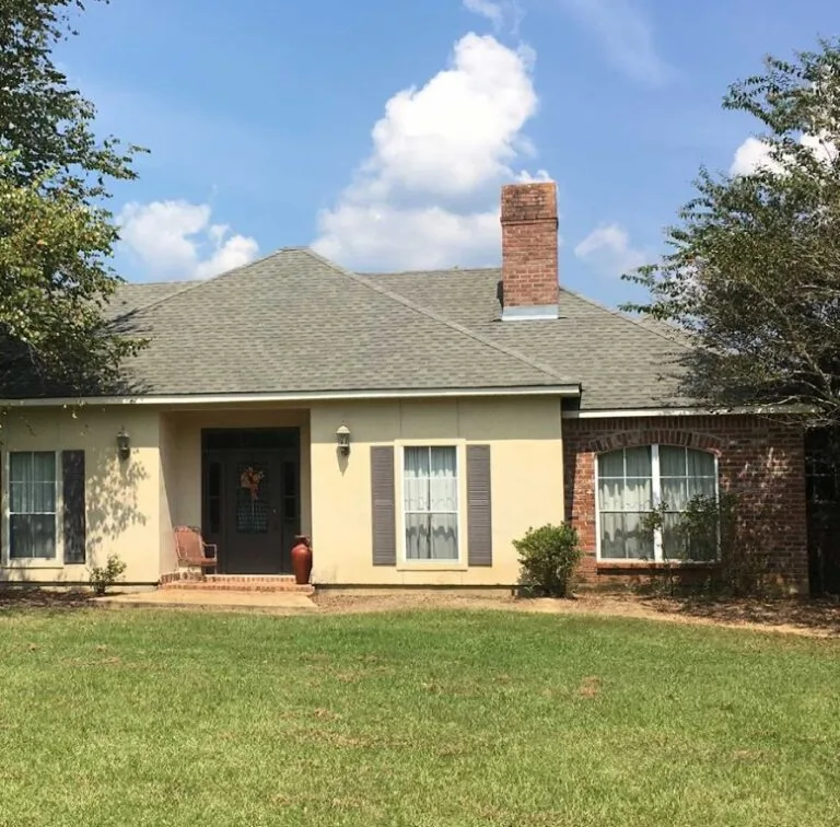 Livingston, LA, trusted roofing company